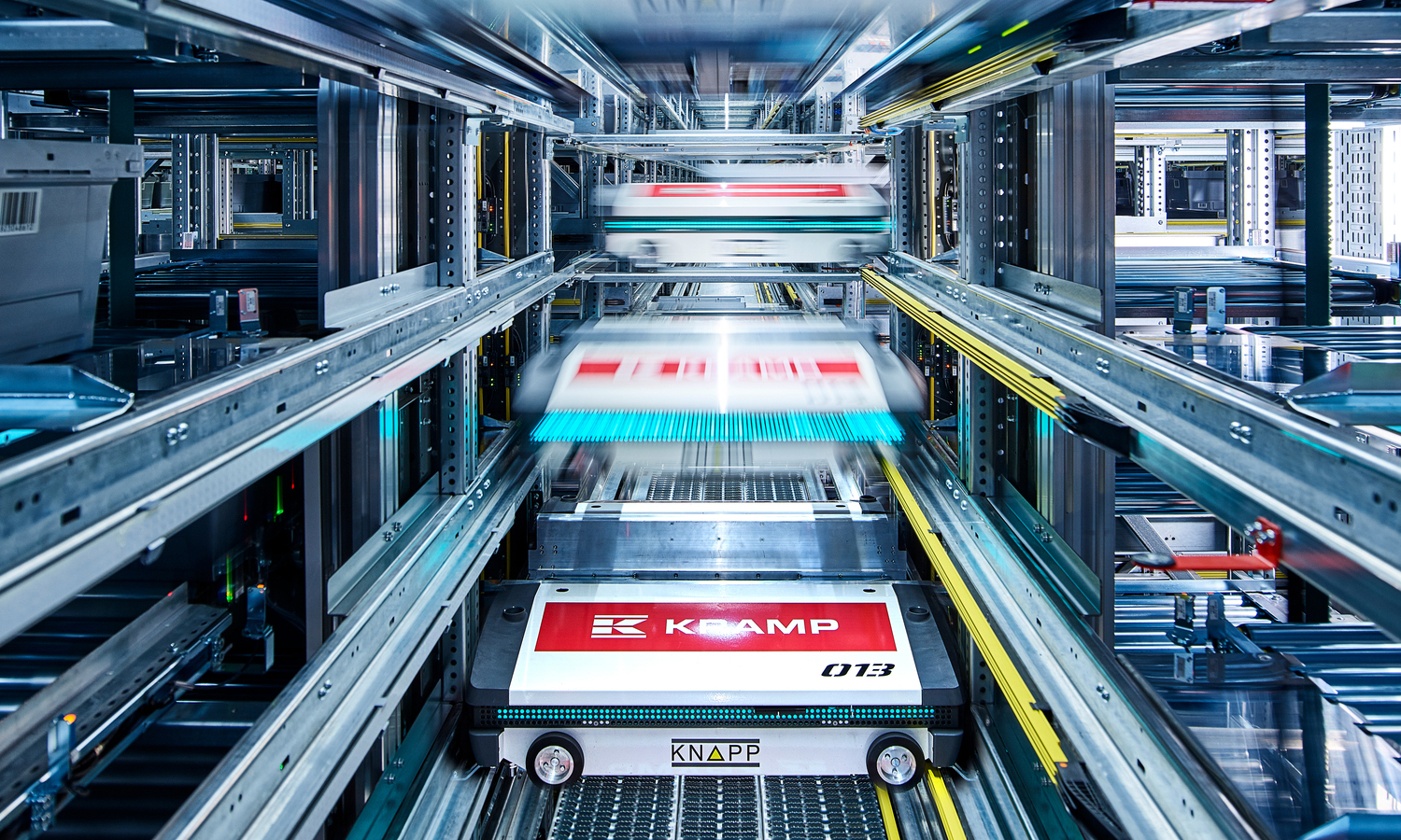 KNAPP Evo Shuttle in an automated warehouse