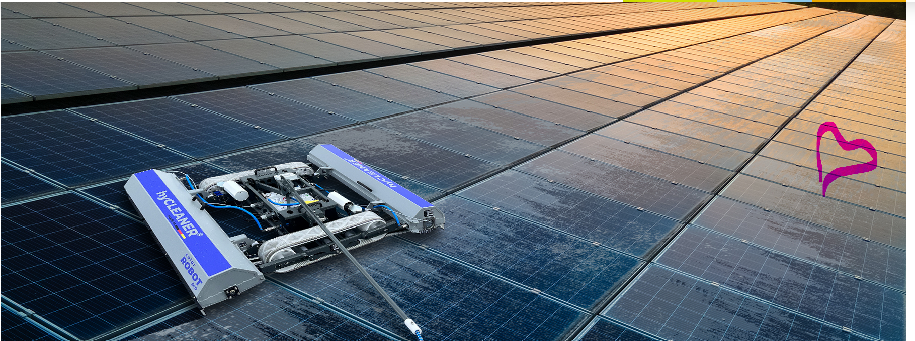 solar robot cleaning